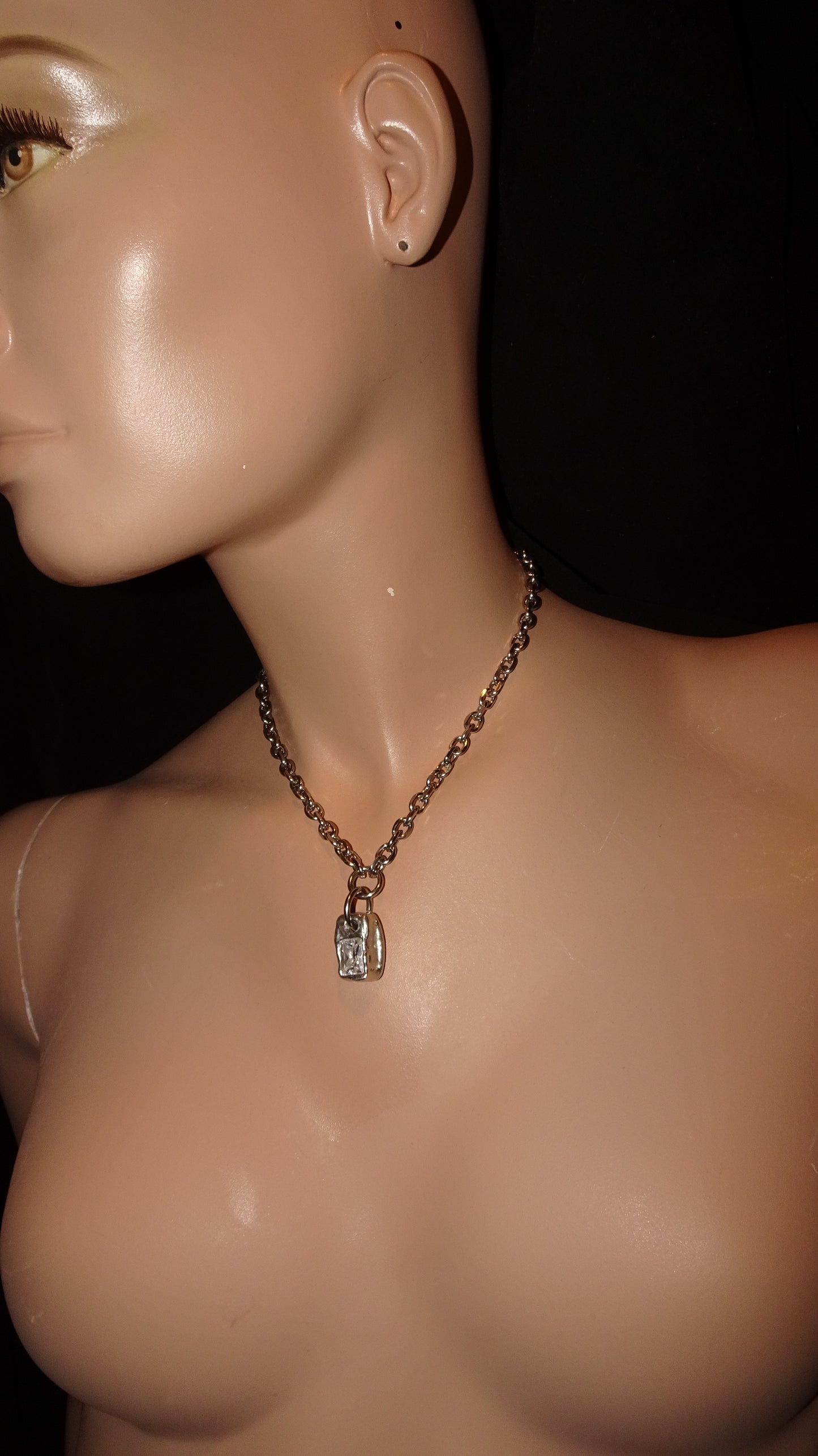 UPCYCLED MELTED CRYSTAL NECKLACE