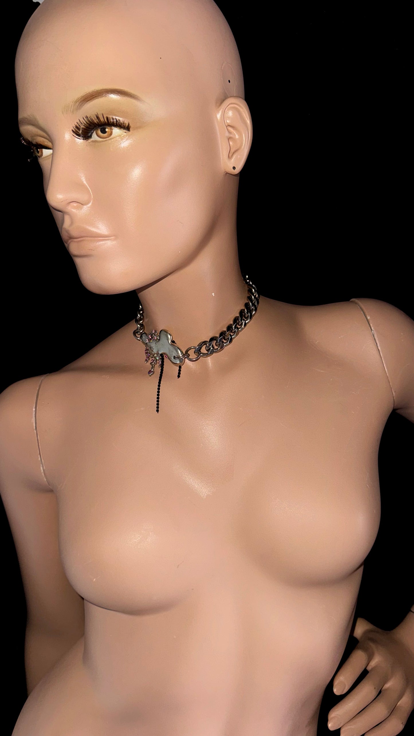 UPCYCLED MELTED PINK CHOKER