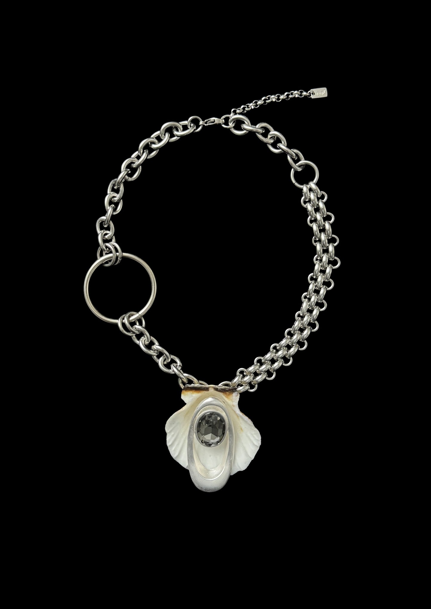 UPCYCLED SHELL STONE CHOKER