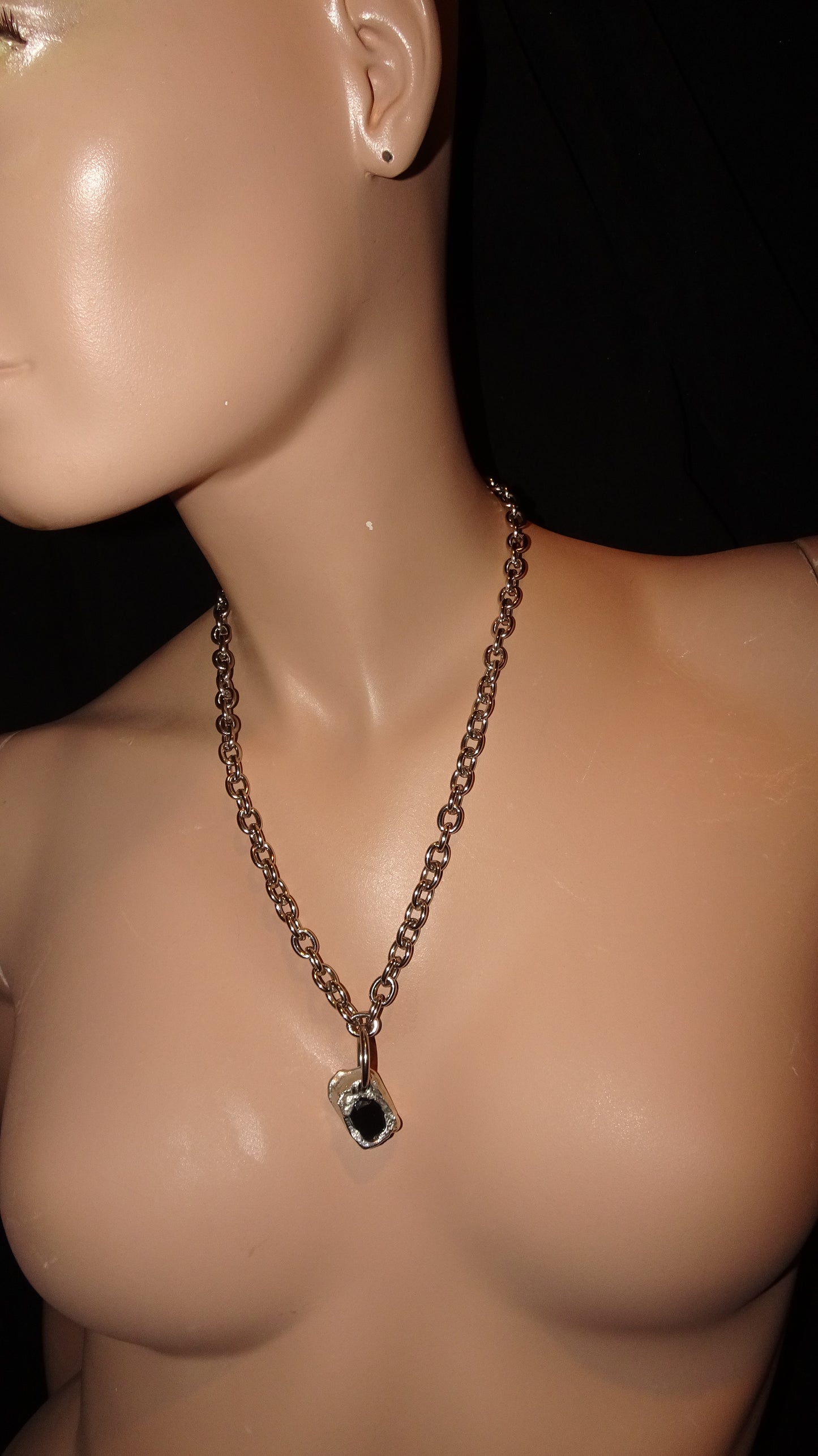 UPCYCLED MELTED SQUARE NECKLACE