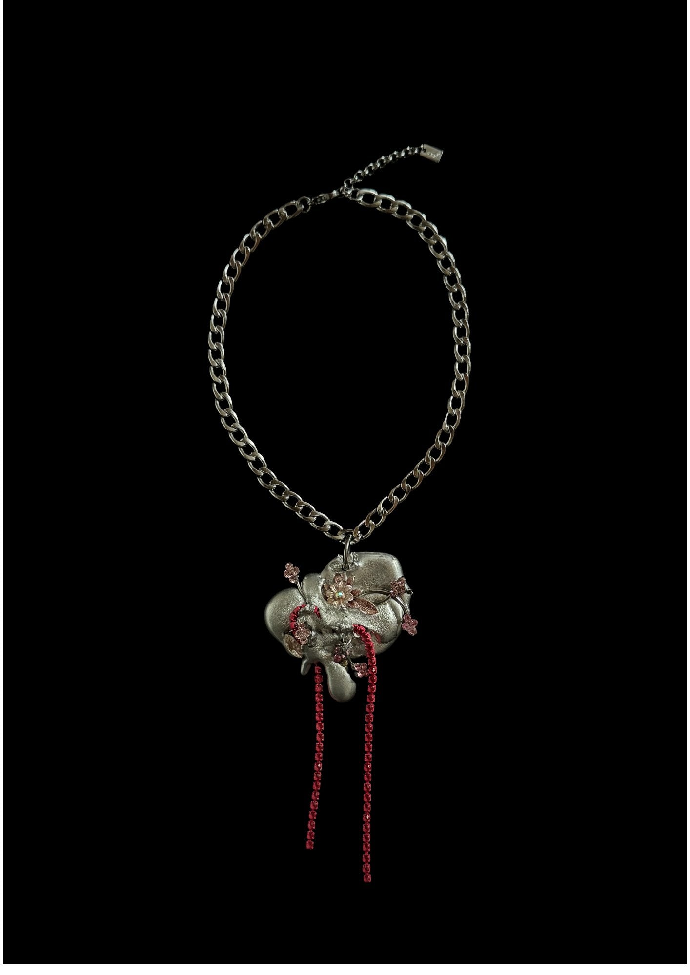 UPCYCLED MELTED FLOWER CHOKER