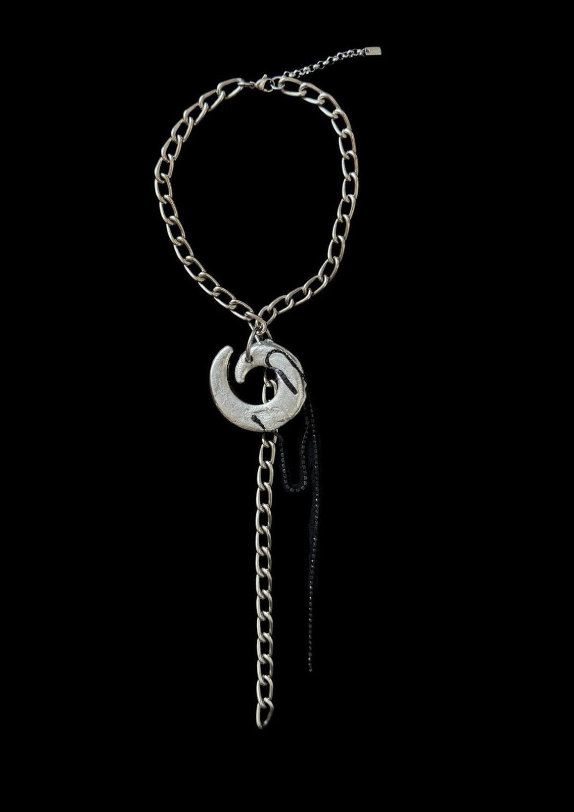 UPCYCLED SWIRL CHAIN NECKLACE